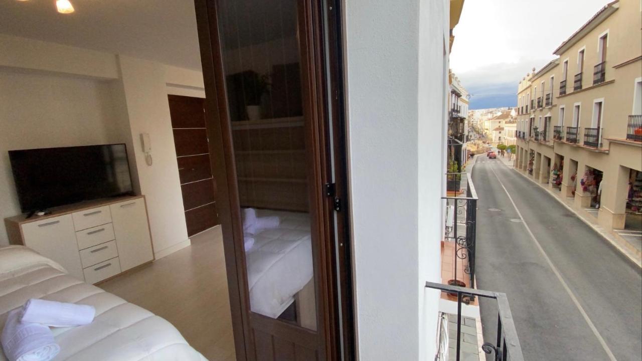 Apartamentos Puerta Del Tajo รอนดา ภายนอก รูปภาพ