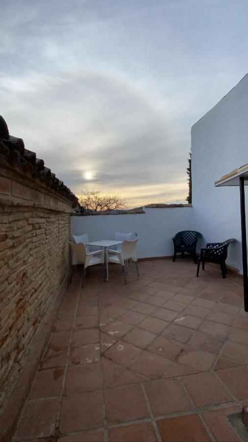 Apartamentos Puerta Del Tajo รอนดา ภายนอก รูปภาพ